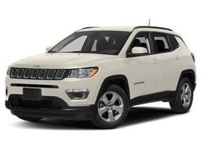 Used 2018 Jeep Compass Latitude w/ Cold Weather Group