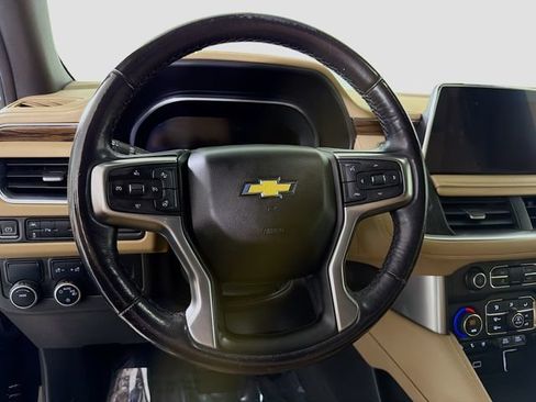 Used 2022 Chevrolet Tahoe Premier RWD image 12