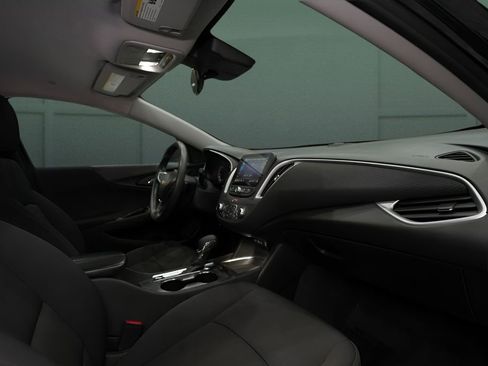 Used 2023 Chevrolet Malibu LT image 28