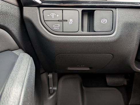 New 2026 Kia Sportage EX w/ EX Panorama Roof Package image 19