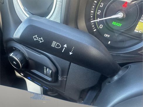 Used 2024 Jeep Wrangler Sahara image 20