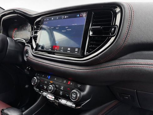 Used 2023 Dodge Durango GT image 29