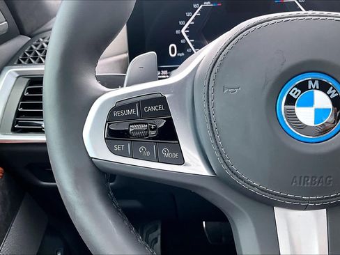 Used 2025 BMW X5 xDrive50e w/ Executive Package AWD/4WD image 20