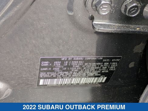 Certified 2022 Subaru Outback Premium image 38
