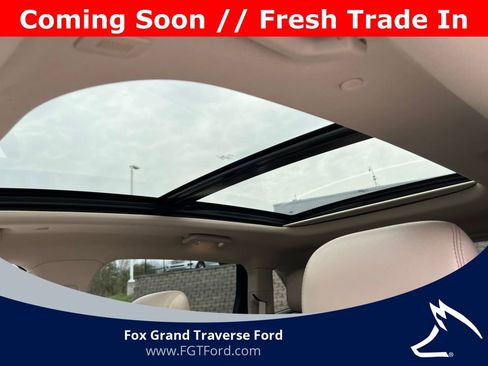 Used 2023 Lincoln Nautilus Reserve w/ Equipment Group 201A AWD/4WD image 6