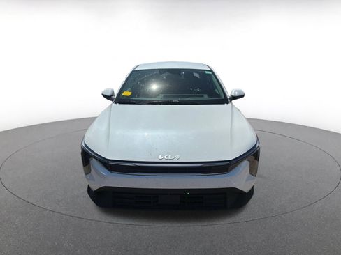 Used 2025 Kia K4 LXS image 3