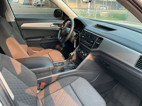 Used 2018 Volkswagen Atlas S FWD image 24