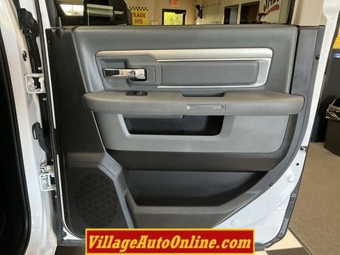 Used 2016 RAM 1500 Big Horn AWD/4WD image 31