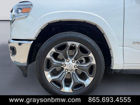 Used 2022 RAM 1500 Limited AWD/4WD image 9