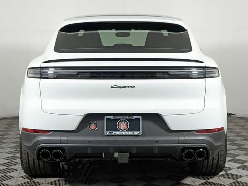 Certified 2026 Porsche Cayenne Coupe AWD/4WD image 6