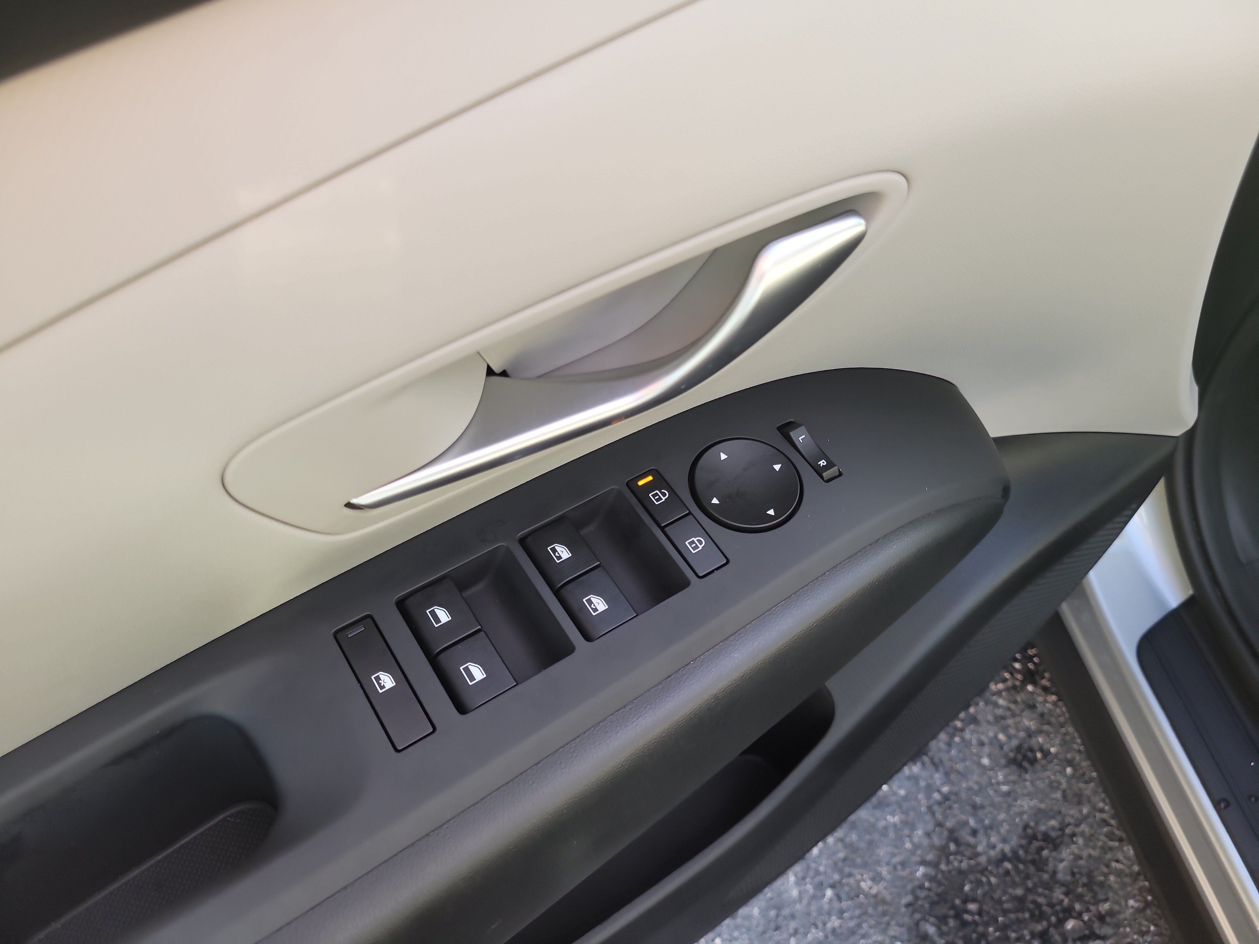 Used 2026 Hyundai Tucson SEL Plus FWD image 19