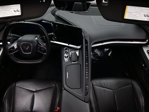 Used 2024 Chevrolet Corvette Stingray Coupe w/ Z51 Performance Package RWD image 34