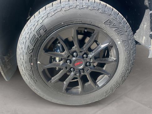 New 2025 Toyota Tundra Platinum AWD/4WD image 14
