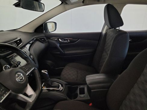Used 2022 Nissan Rogue Sport SV AWD/4WD image 17