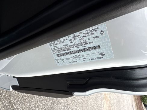 New 2026 Ford Transit 250 148 Medium Roof w/ Load Area Protection Package image 26