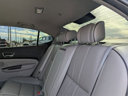 Used 2018 Acura TLX V6 w/ Advance Package image 16