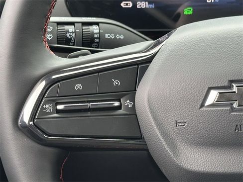 New 2025 Chevrolet Blazer EV RS image 14