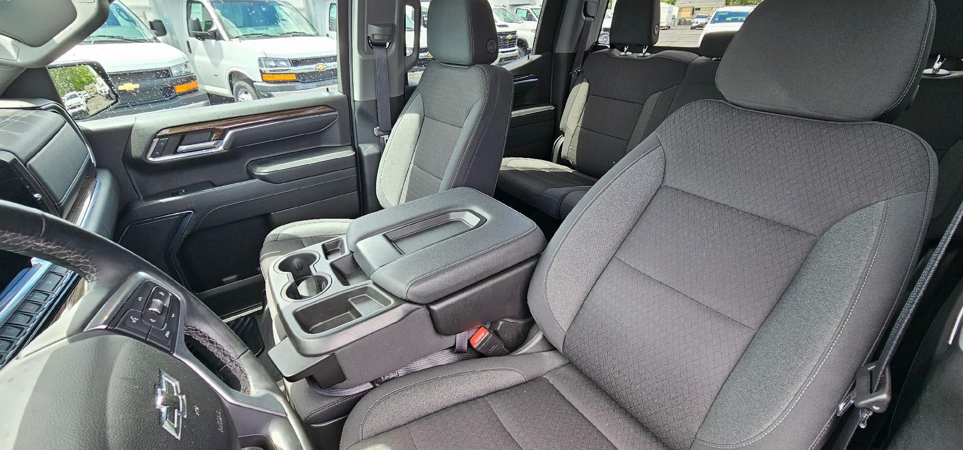 Certified 2023 Chevrolet Silverado 1500 RST w/ LPO, Dark Essentials Package AWD/4WD image 11