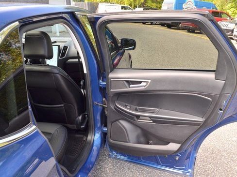 Used 2021 Ford Edge SEL w/ Convenience Package image 35
