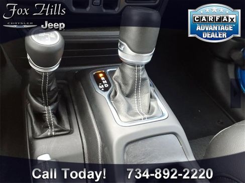 Used 2022 Jeep Wrangler Unlimited Sahara image 23