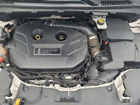 Used 2018 Lincoln MKC Select w/ Select Plus Package image 30