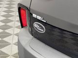 Used 2021 Ford Escape SEL image 5