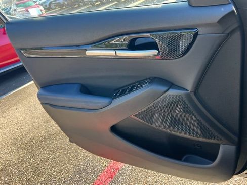 Certified 2024 Kia Seltos S image 17