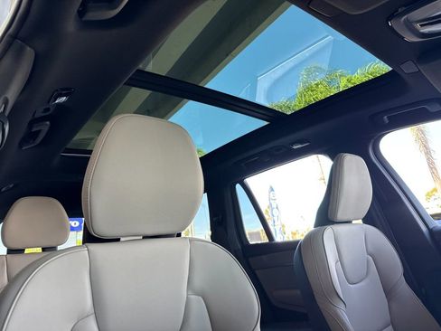 New 2026 Volvo XC90 B5 Core image 17