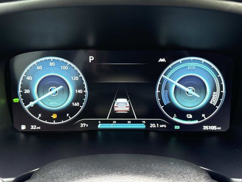 Used 2023 Hyundai Santa Fe SEL Premium image 12