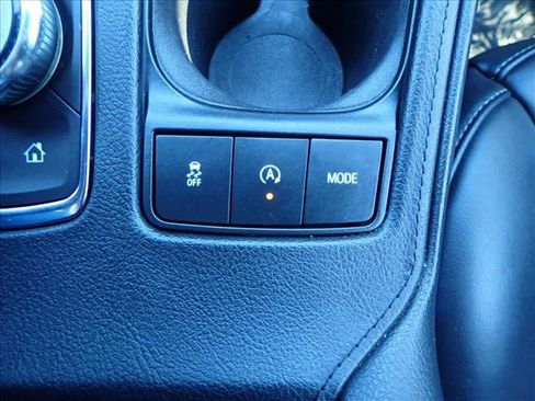 Used 2023 Cadillac XT4 Premium Luxury image 21