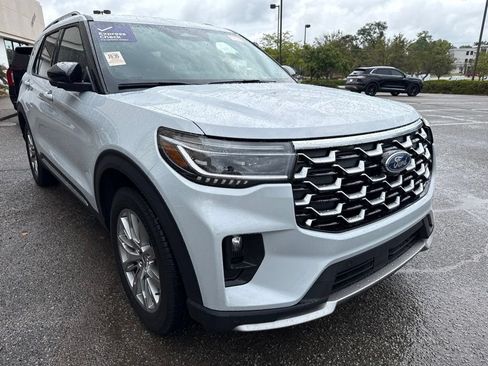 Used 2026 Ford Explorer Platinum AWD/4WD image 16