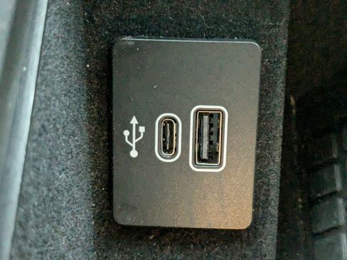 Certified 2025 Lincoln Navigator Reserve image 29