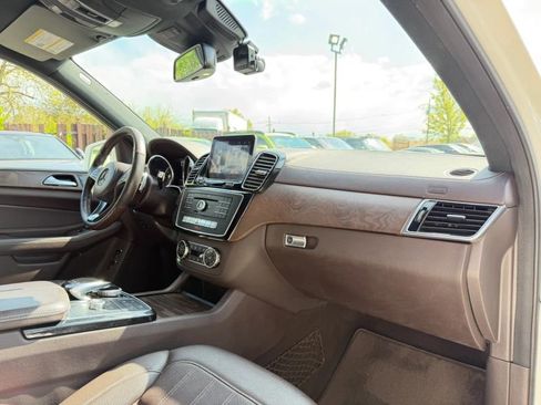Used 2018 Mercedes-Benz GLS 450 4MATIC image 35