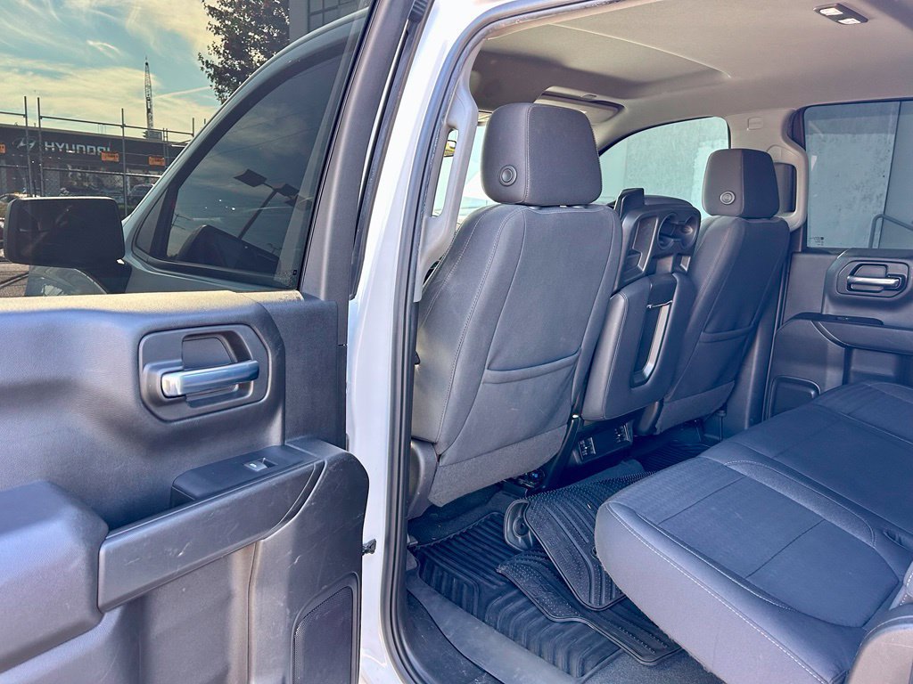 Used 2022 Chevrolet Silverado 1500 Custom w/ Rally Edition AWD/4WD image 11