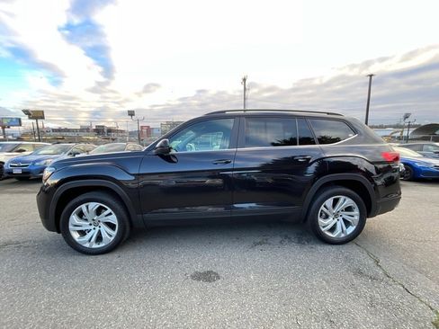 Used 2022 Volkswagen Atlas SE w/ Panoramic Sunroof Package image 5