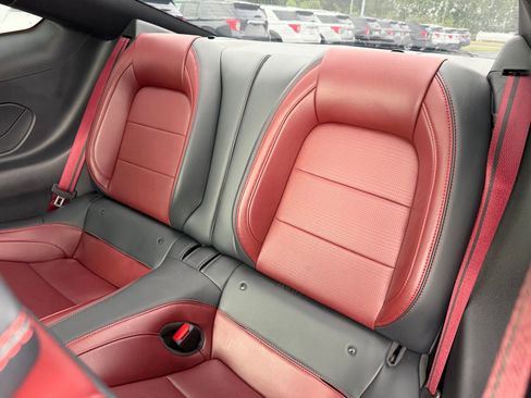 Used 2025 Ford Mustang GT Premium RWD image 12