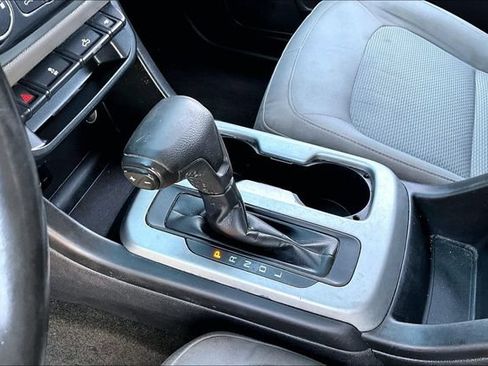 Used 2019 Chevrolet Colorado LT RWD image 19