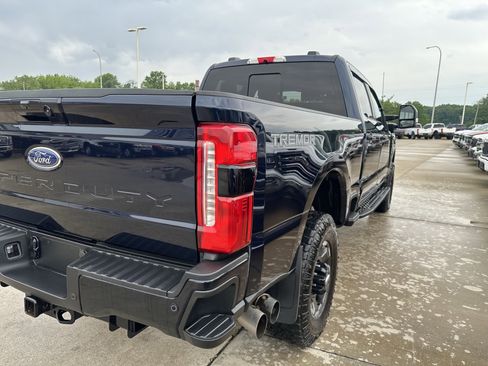 Used 2024 Ford F250 Lariat w/ Lariat Ultimate Package AWD/4WD image 6