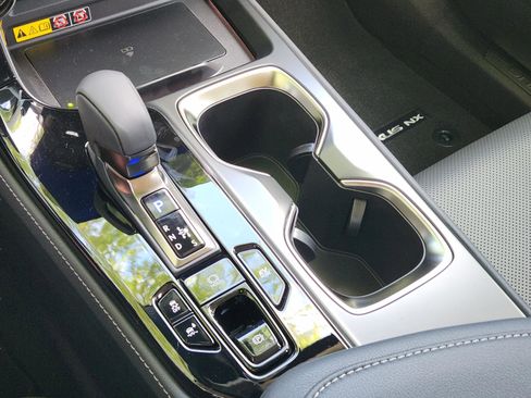 New 2026 Lexus NX 350h AWD w/ Luxury Package image 11