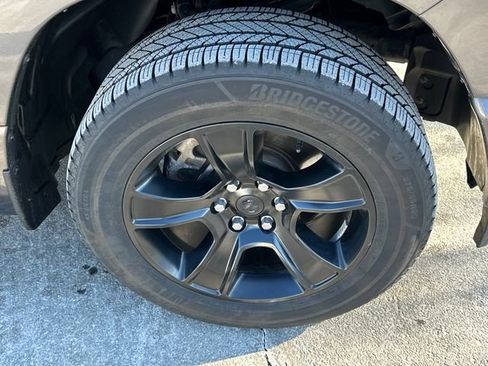 Used 2022 RAM 1500 Big Horn image 7
