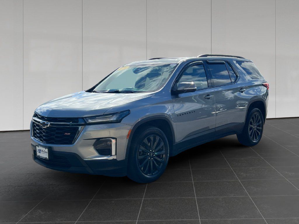 Used 2023 Chevrolet Traverse RS AWD/4WD image 1