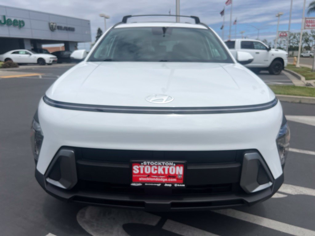 Used 2025 Hyundai Kona SEL AWD/4WD image 8