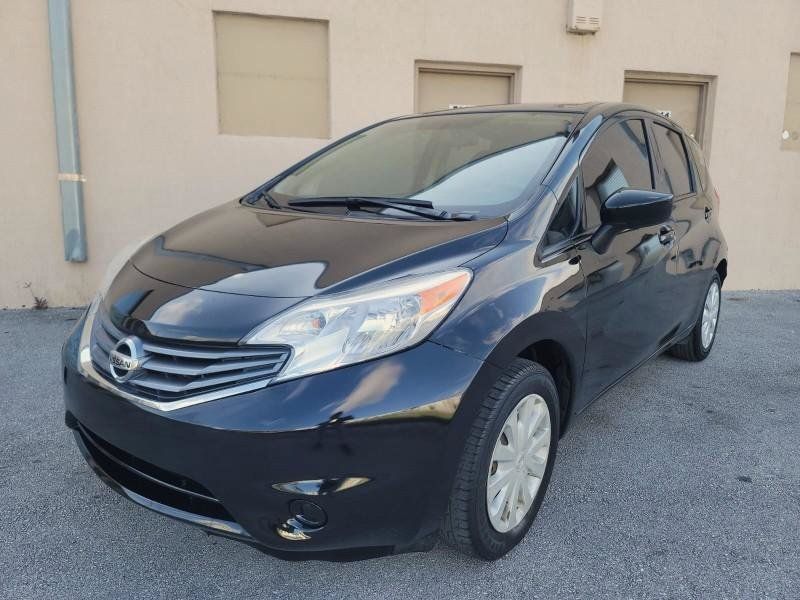 Used 2015 Nissan Versa Note SV FWD image 13
