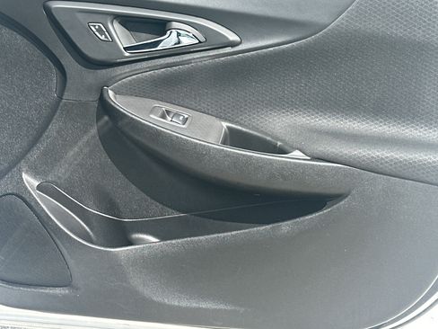 Used 2024 Chevrolet Malibu LT image 14