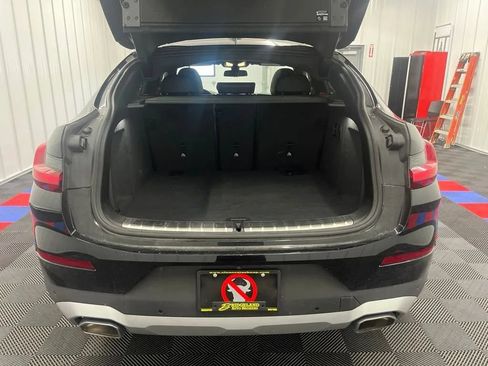Used 2025 BMW X4 xDrive30i AWD/4WD image 5