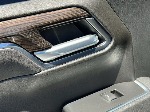 New 2026 Chevrolet Silverado 1500 RST AWD/4WD image 16