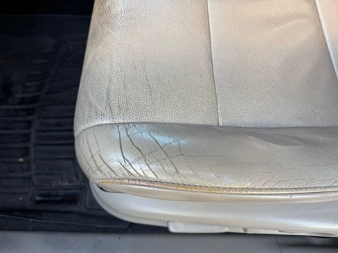 Used 2011 Honda Pilot EX-L image 3