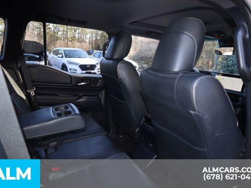 Used 2024 Toyota Land Cruiser image 30