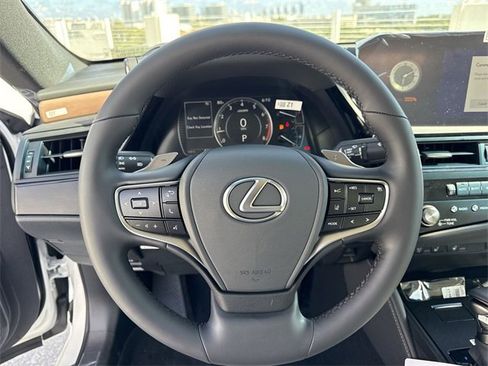 New 2025 Lexus ES 350 w/ Premium Package image 14