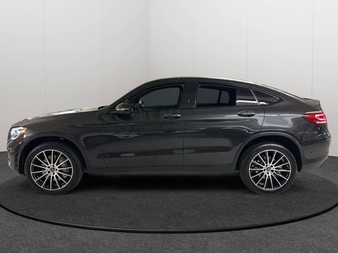 Used 2023 Mercedes-Benz GLC 300 4MATIC Coupe image 3